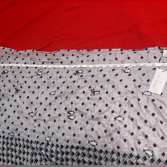 Vera Bradley Soft Fringe Scarf - Picture 4 of 7